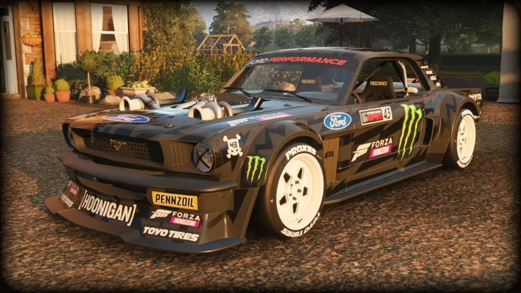 Ford Mustang "Hoonigan"